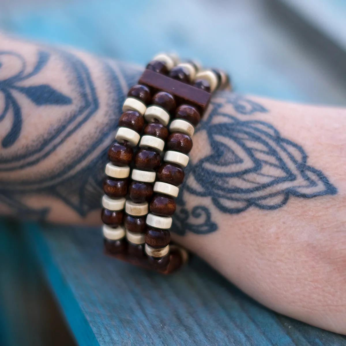 Aanya armband träkulor - Bild 2